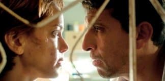 O sensacional “O Lobo Atrás da Porta”, de Fernando Coimbra