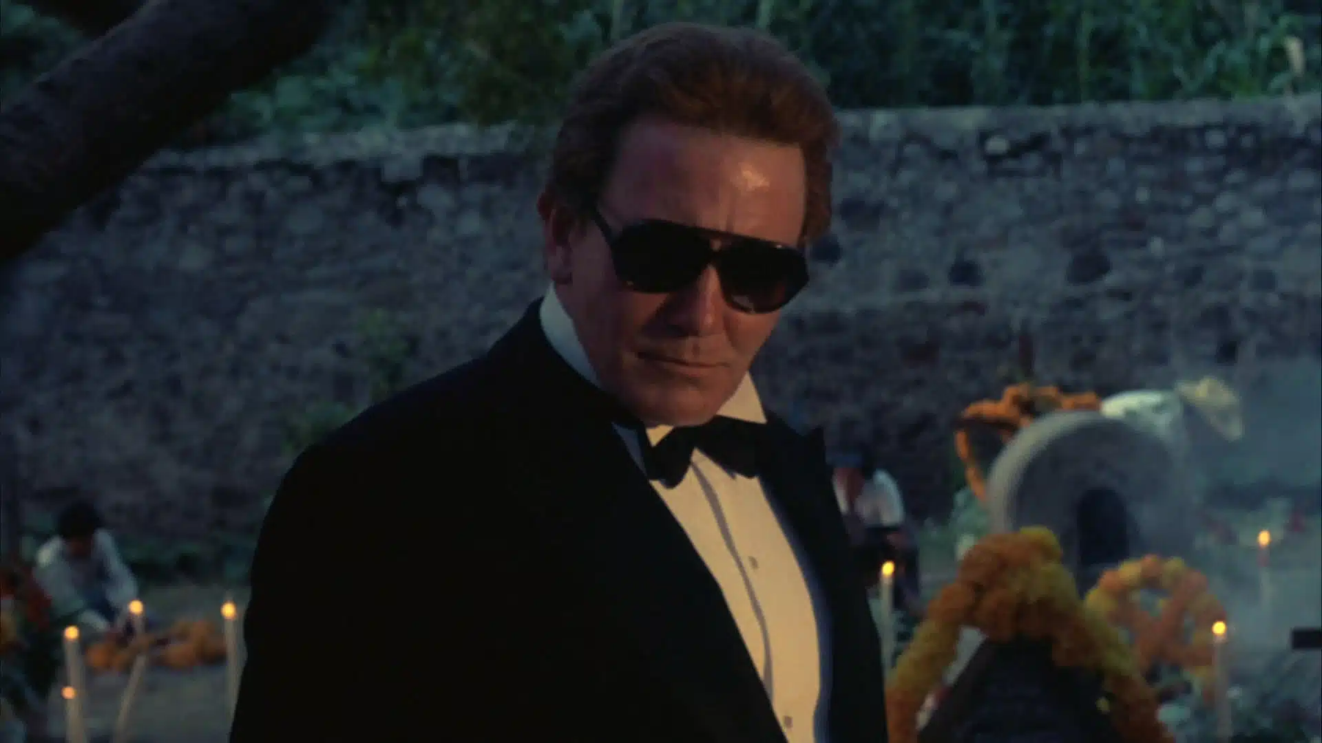 "À Sombra do Vulcão", de John Huston, no BELAS ARTES À LA CARTE devotudoaocinema.com.br - "À Sombra do Vulcão", de John Huston, no BELAS ARTES À LA CARTE