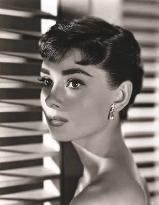 A elegância e o caráter da inesquecível Audrey Hepburn devotudoaocinema.com.br - A elegância e o caráter da inesquecível Audrey Hepburn