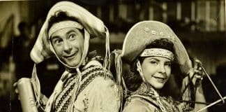 “De Vento em Popa”, com OSCARITO, melhor comédia musical nacional!