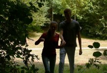 “O Parque” é exercício minimalista sobre o tédio absoluto “O Parque” é exercício minimalista sobre o tédio absoluto