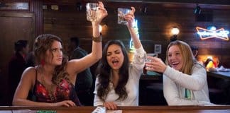 “Perfeita é a Mãe!”, de Jon Lucas e Scott Moore, na AMAZON PRIME