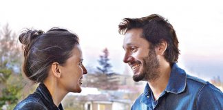 Se você gosta de romances intensos, veja estes filmes na NETFLIX