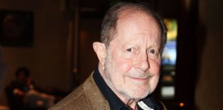 Nicolas Roeg, diretor de “Inverno de Sangue em Veneza”, morre aos 90 anos