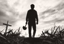 Crítica de “Cemitério Maldito”, de Kevin Kolsch e Dennis Widmyer