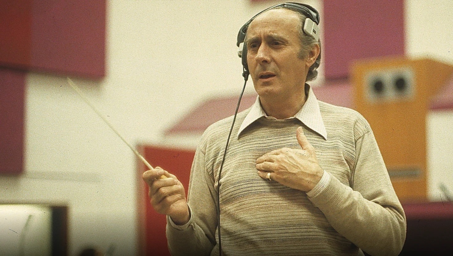 devotudoaocinema.com.br - As MELHORES trilhas sonoras na carreira do compositor HENRY MANCINI