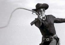 “King of The Bullwhip”, com LASH LARUE “King of The Bullwhip”, com LASH LARUE