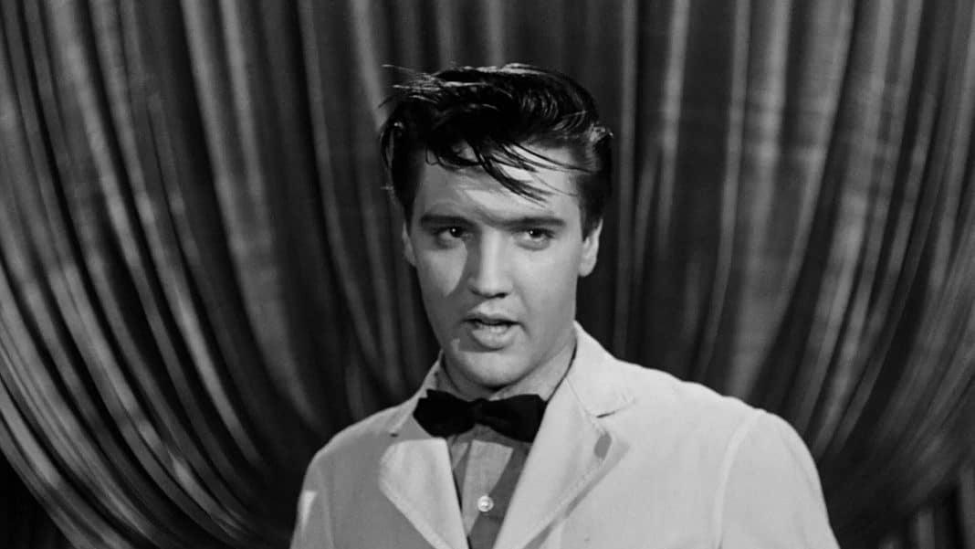 Textos sobre filmes com ELVIS PRESLEY