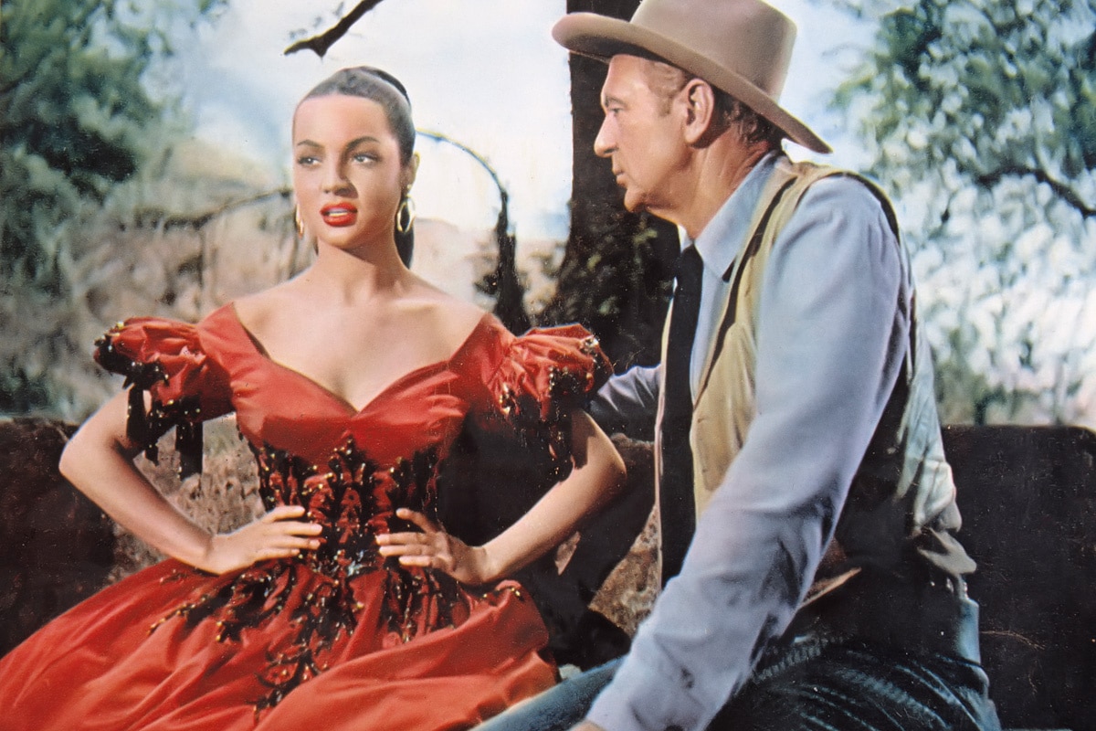 devotudoaocinema.com.br - Os MELHORES trabalhos na carreira de SARA MONTIEL