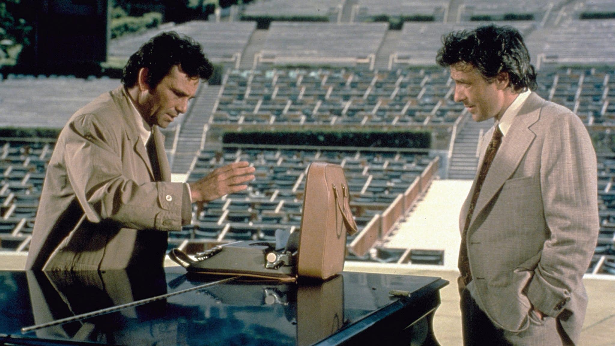 devotudoaocinema.com.br - Cr&iacute;tica nost&aacute;lgica da cl&aacute;ssica s&eacute;rie "Columbo" (1971-1978)